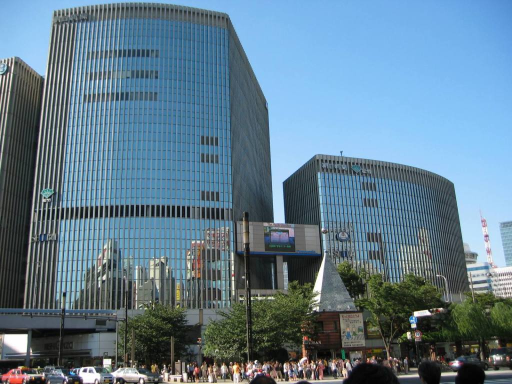 gal/Tokyo/Ginza/104_0472.jpg